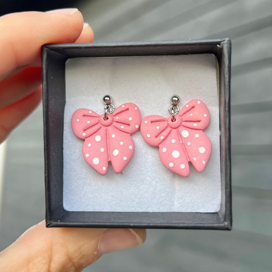 Blush babe bow