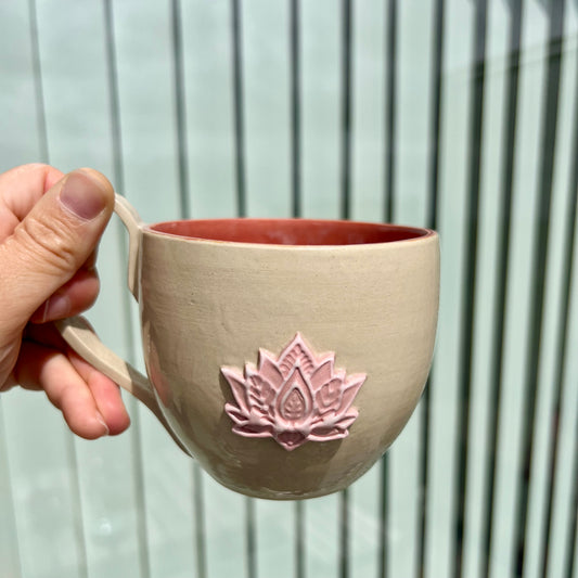 Keramikkop med Lotus
