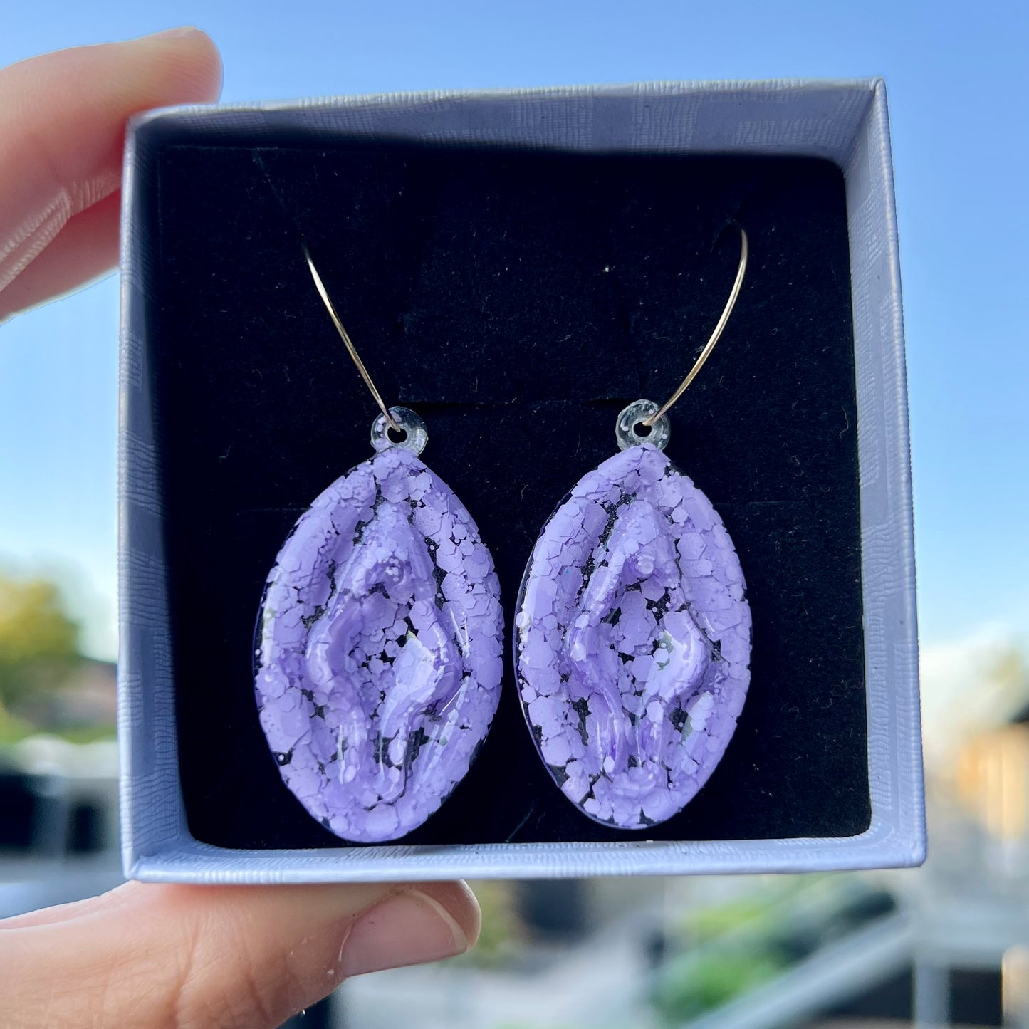 Viva la Vulva øreringe i resin